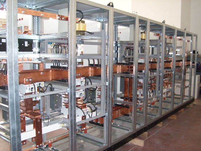LT Panel